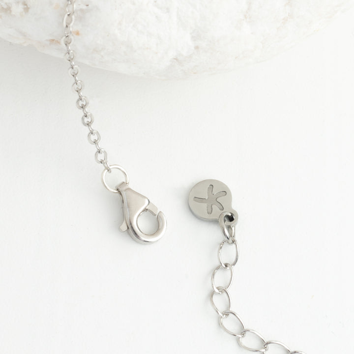 Photo of silver plated stainless steel chain, adjustable silver chain, symbolism of starfish, ocean jewelry, fashion jewelry