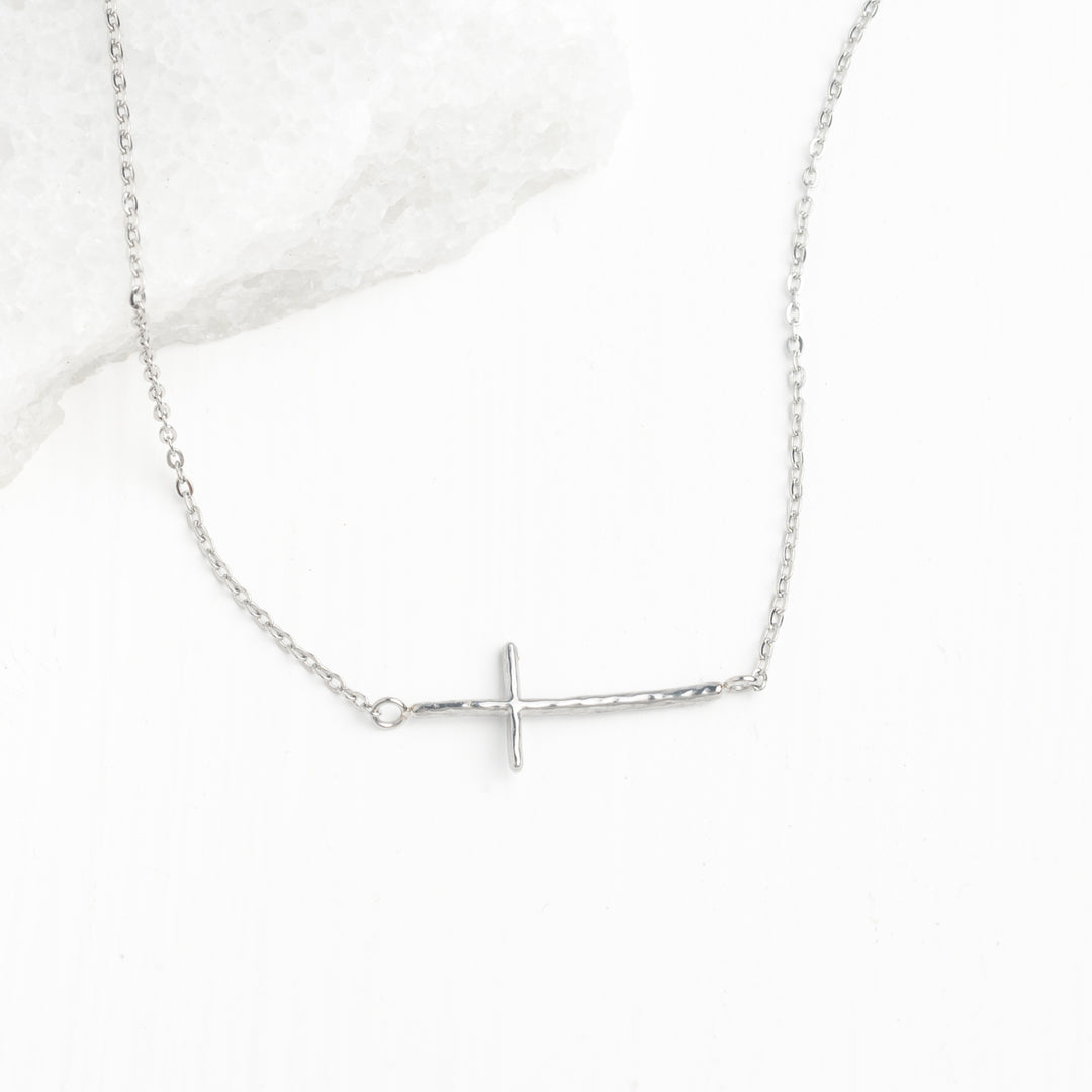 Photo of silver necklace with cross pendant, silver necklaces for women, high end jewelry, necklace with cross pendant, gift ideas for the holidays, freedom business
