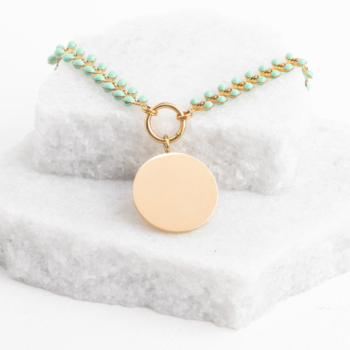 Engravable gold necklace, necklace with green, creative gift ideas for Christmas, personalized Christmas gifts