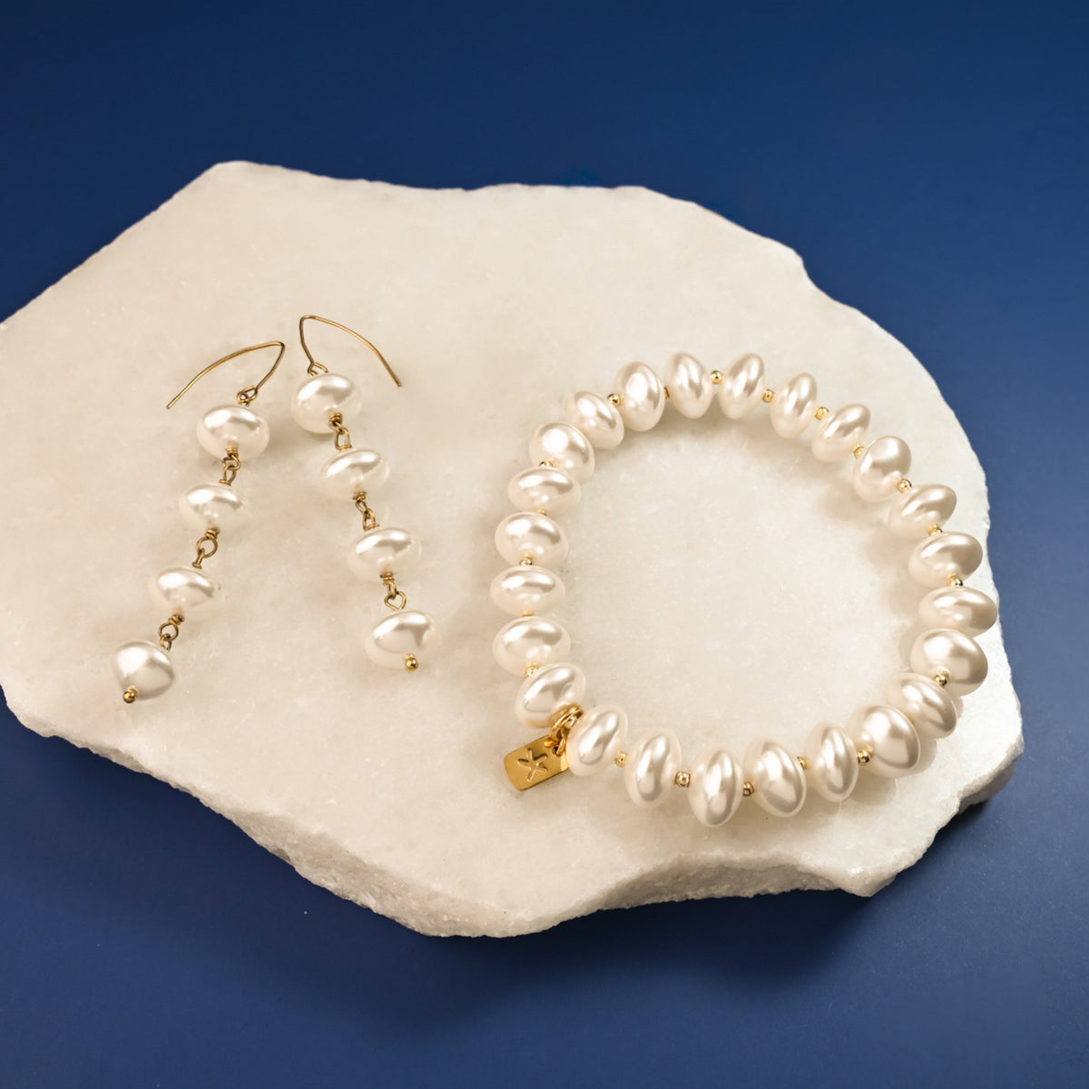 How can you tell if Pearls are real?