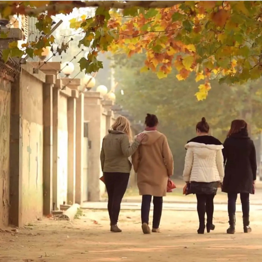 What do women have with them when they arrive at Starfish Project?