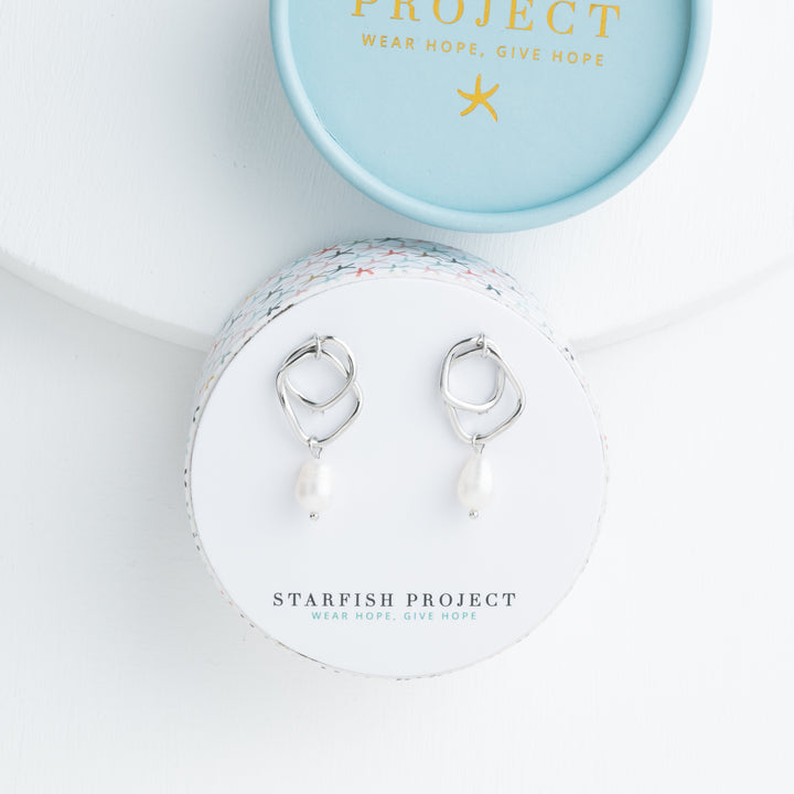 Everlasting Pearl Earrings in White Gold