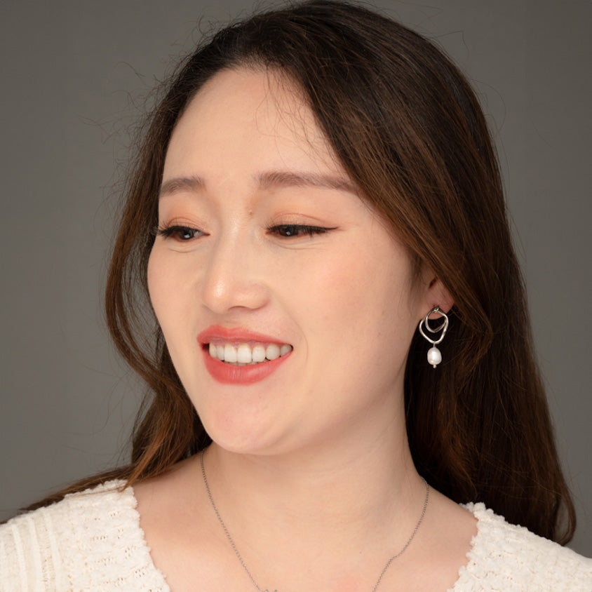 Everlasting Pearl Earrings in White Gold