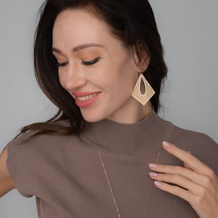 Everly Gold Filigree Dangle Earrings