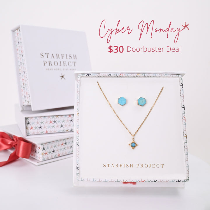 Turquoise Doorbuster Gift Set