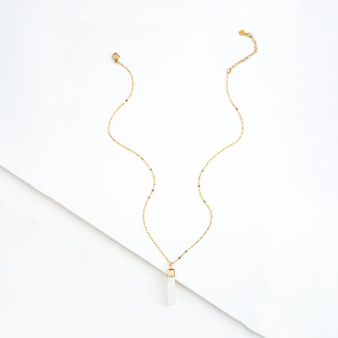 Brayden Pendant in Mother of Pearl