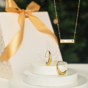 The One She'll Love Gift Set