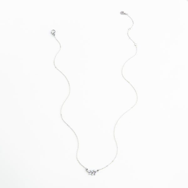 Rowen Leaf Necklace in Silver