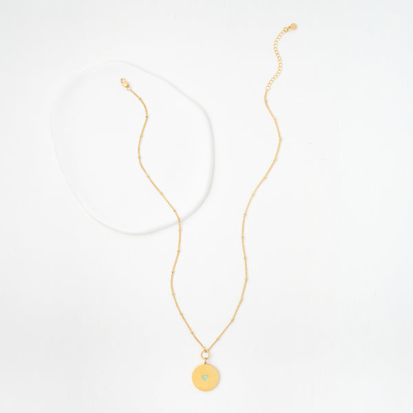 Full length photo of necklace that can be engraved, jewelry website, best xmas gift ideas, mint heart center