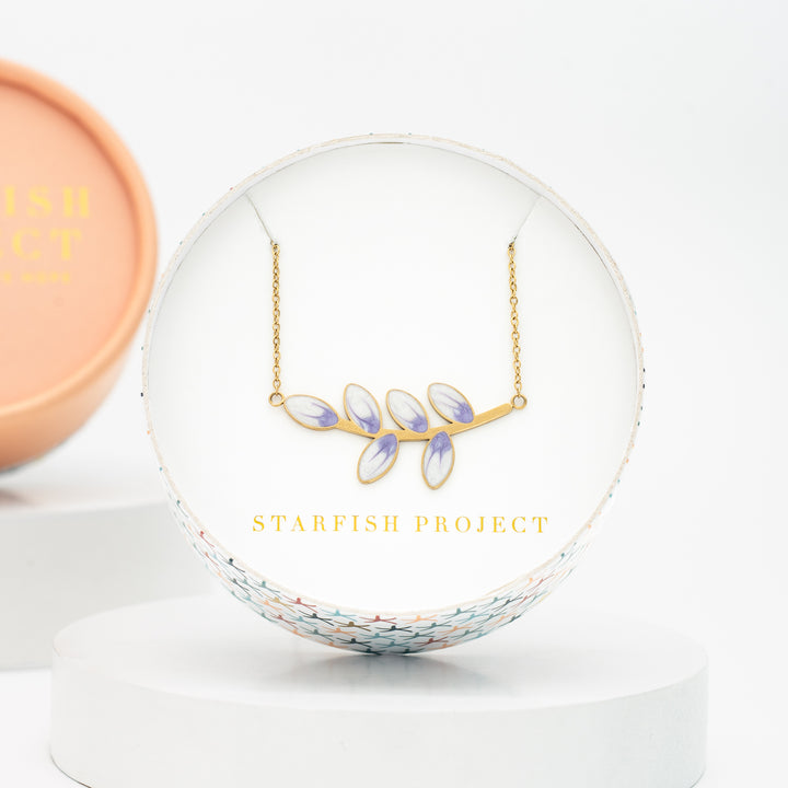 Hope Grows Necklace in Lavender