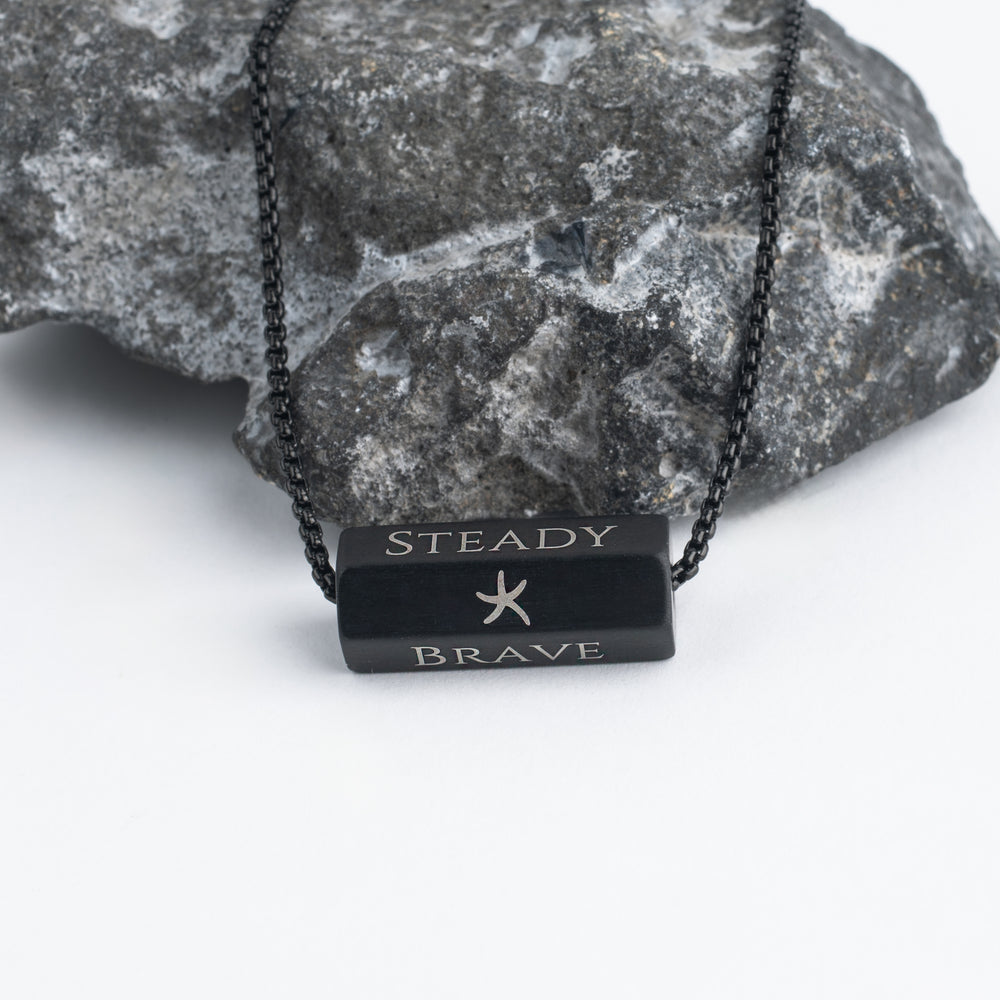 The Pillar Necklace – Matte Black