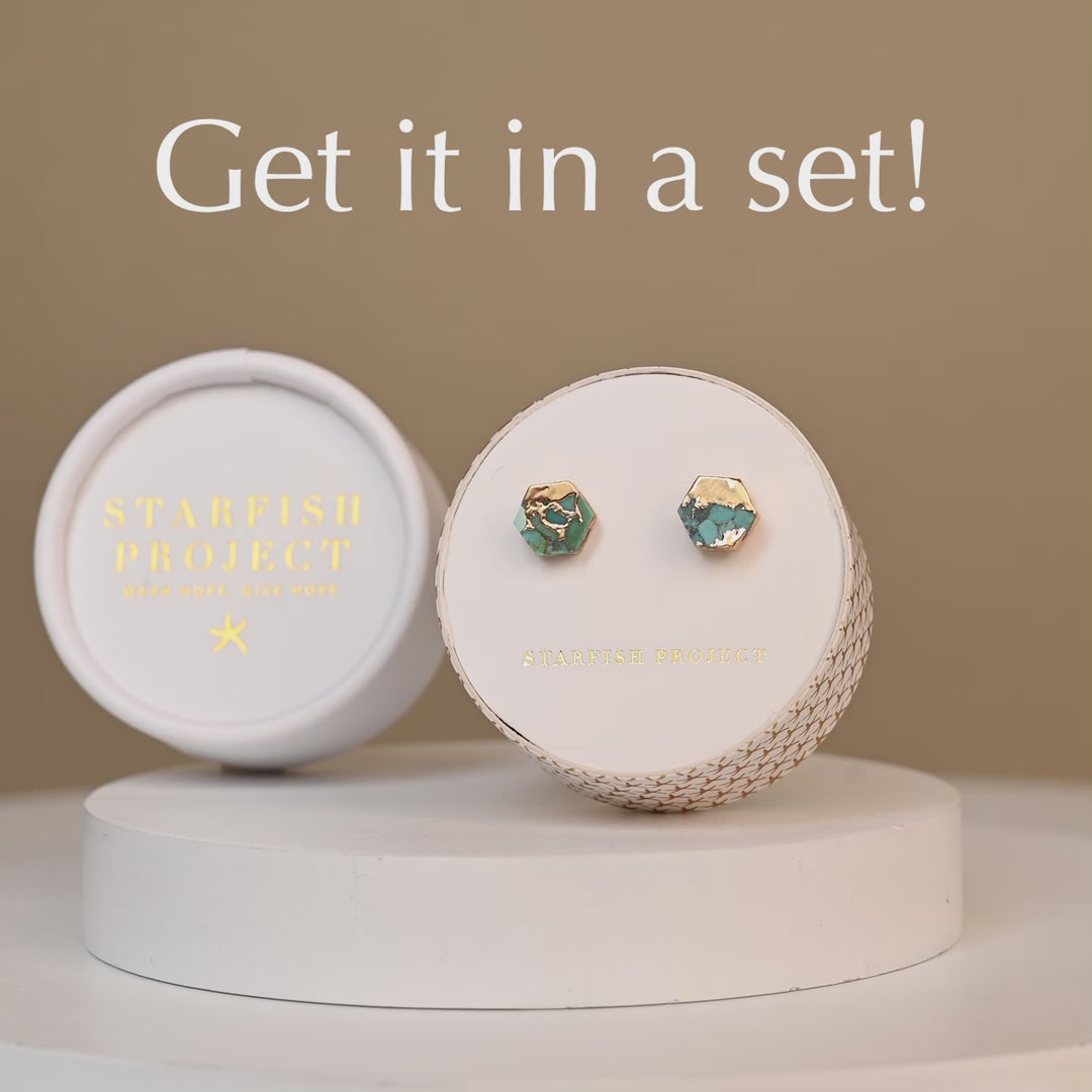 The Wear Hope Strap Gift Set